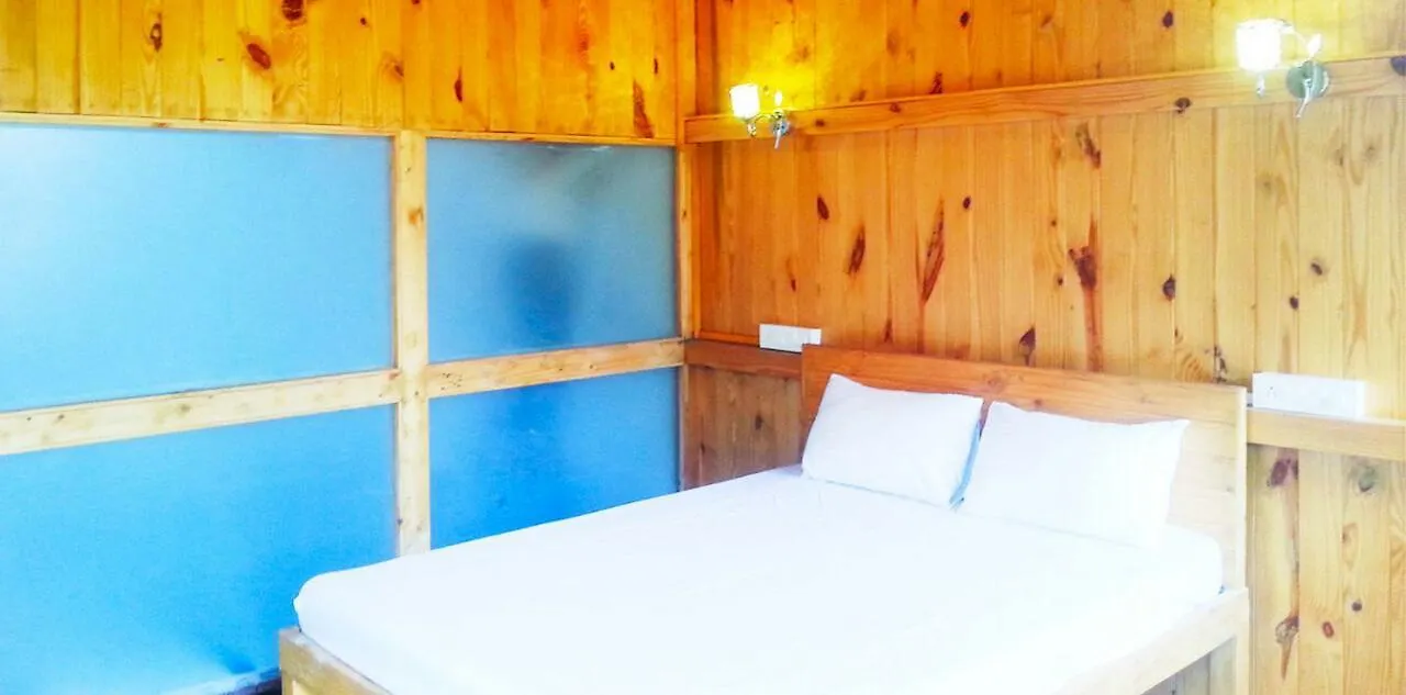 Resort The Rustic Pines Hotel Udaipur